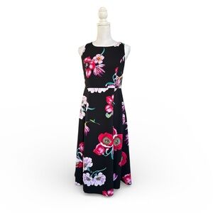 Floral Spring Modi Dress Bow on Back NWOT Size 4